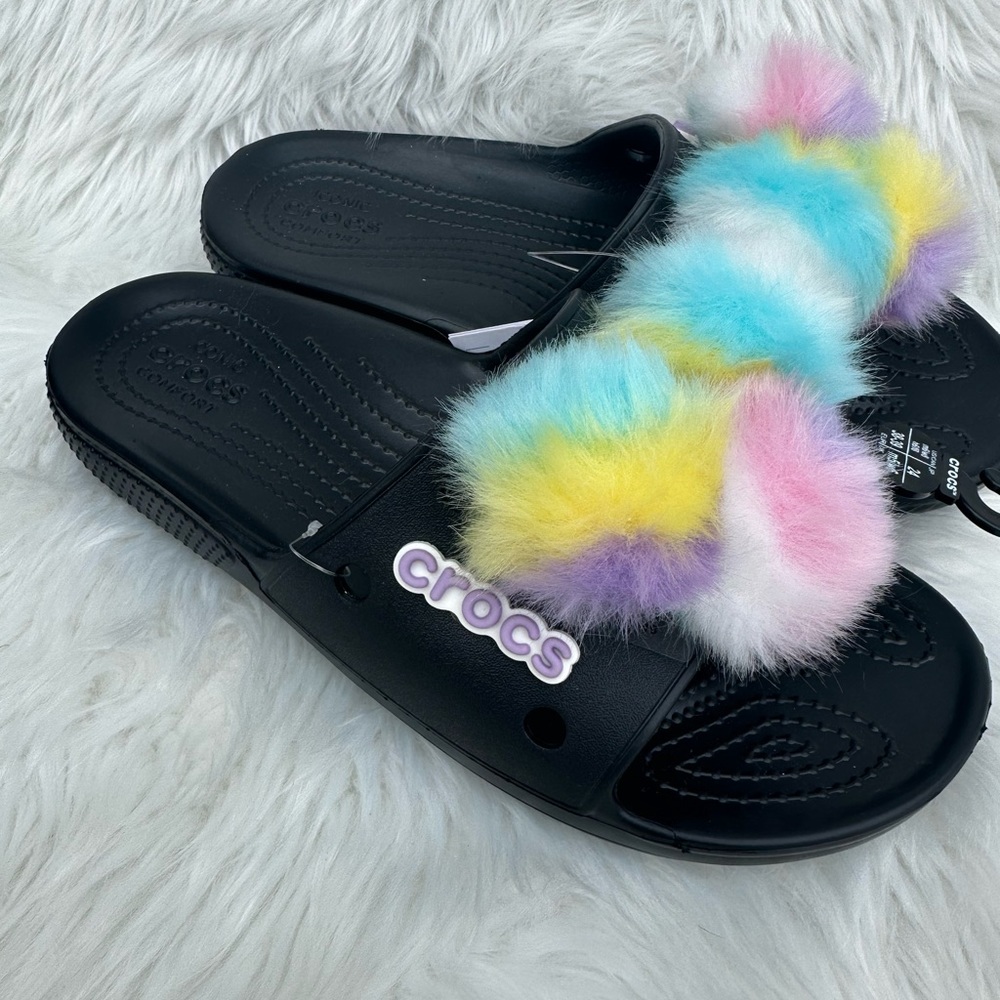 Crocs sandals size M6/W8